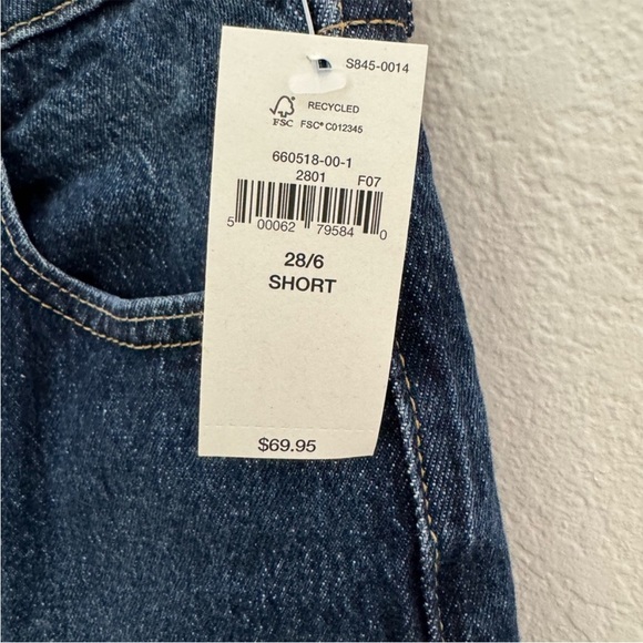 NWT Gap Cheeky High Rise Straight Jeans 28/6S - Picture 6 of 6